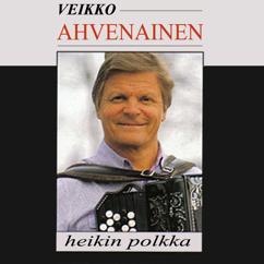 Veikko Ahvenainen: Iitin Tiltu