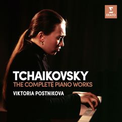 Viktoria Postnikova: Tchaikovsky: Theme with Variations in A Minor: II. Variation I