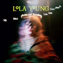 Lola Young: Black Cab