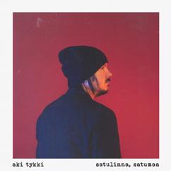 Aki Tykki: Satulinna, Satumaa