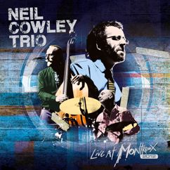 Neil Cowley Trio: The Face Of Mount Molehill (Live)