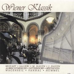 Budapest Strings, Andrea Vigh, Béla Bánfalvi: Concerto for Harp and Orchestra in C Major: II. Adagio