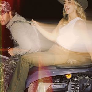 Lainey Wilson: Kinda Love It