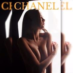 Alex Norton: Chanel