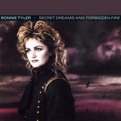 BONNIE TYLER: Holding Out for a Hero