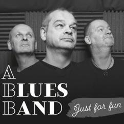 A Blues Band: Hear Me Calling