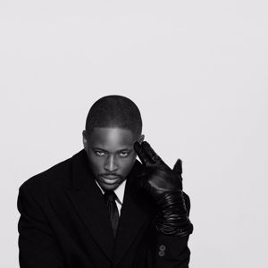 YG: THE GENTLEMEN'S CLUB