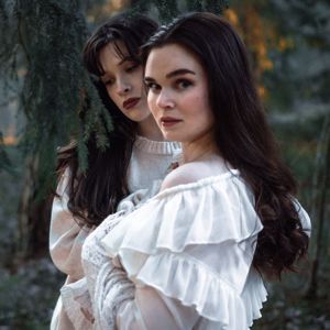 Anni Snellman, Runo: Suomi-neidon sisu (feat. Runo)