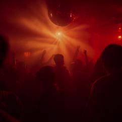 romanceneversleeps: Party