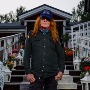 Pelle Miljoona: Aamu (Vain elämää kausi 16)
