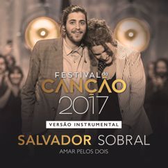 Salvador Sobral: Amar pelos Dois (Instrumental)