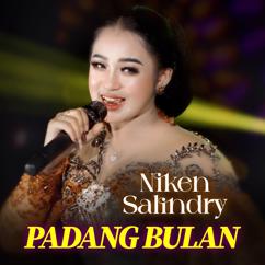 Niken Salindry: Padang Bulan