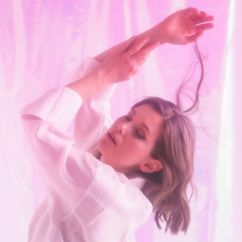 Laura Närhi: Omenankukkia