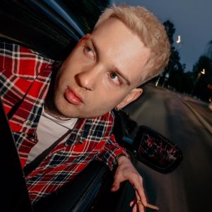 Lukas Leon: Säätänää