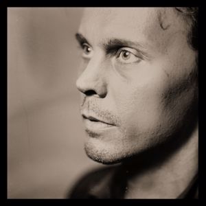 Ville Valo: Olet Mun Kaikuluotain