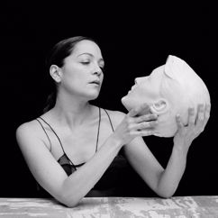 Natalia Lafourcade: De Todas las Flores
